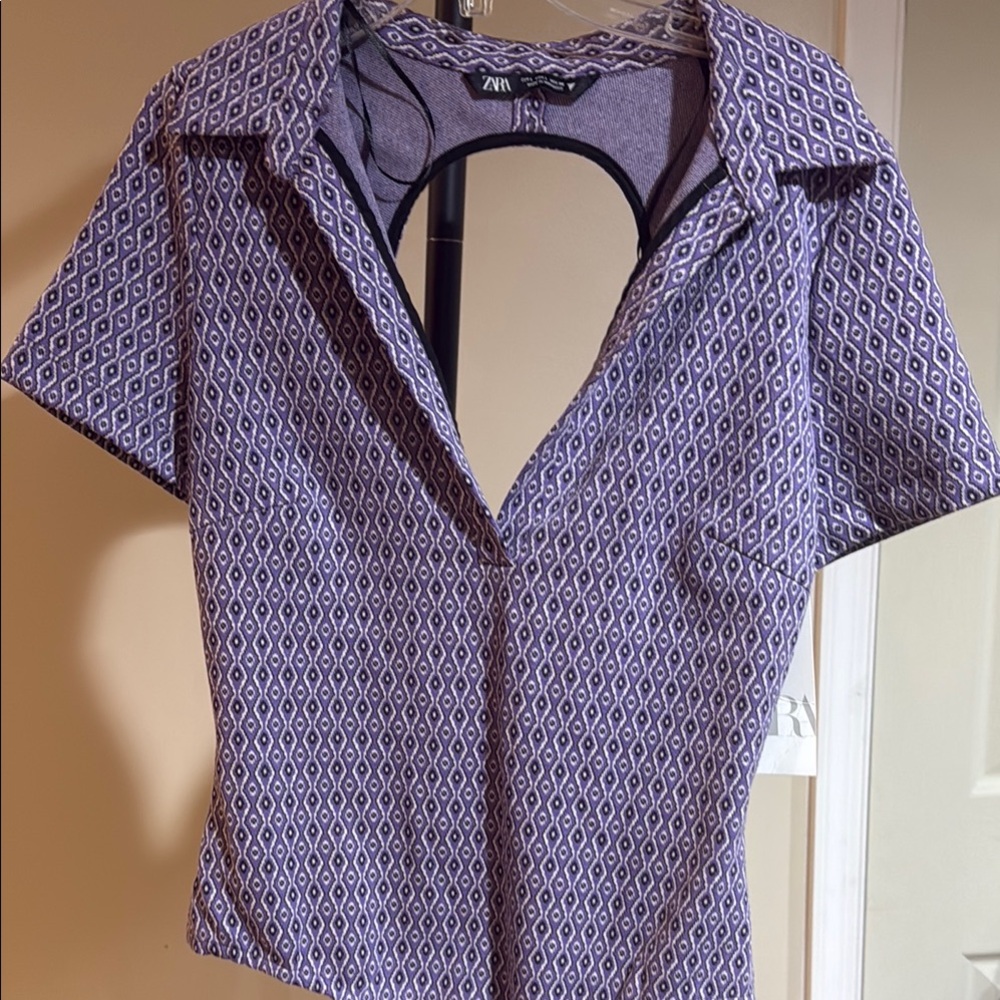 Zara Blue Fitted Button Down bodysuit